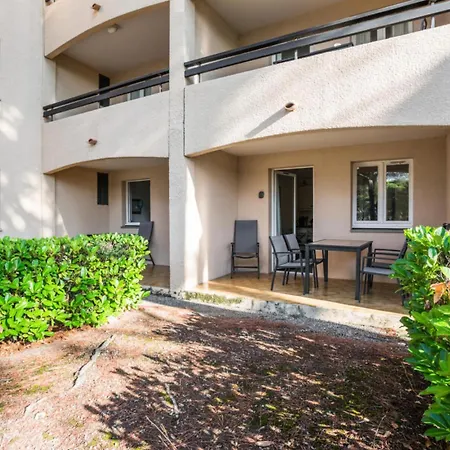 Apartment Saint-raphael Valescure - Maeva - 4 Personnes Selection Mae-7232